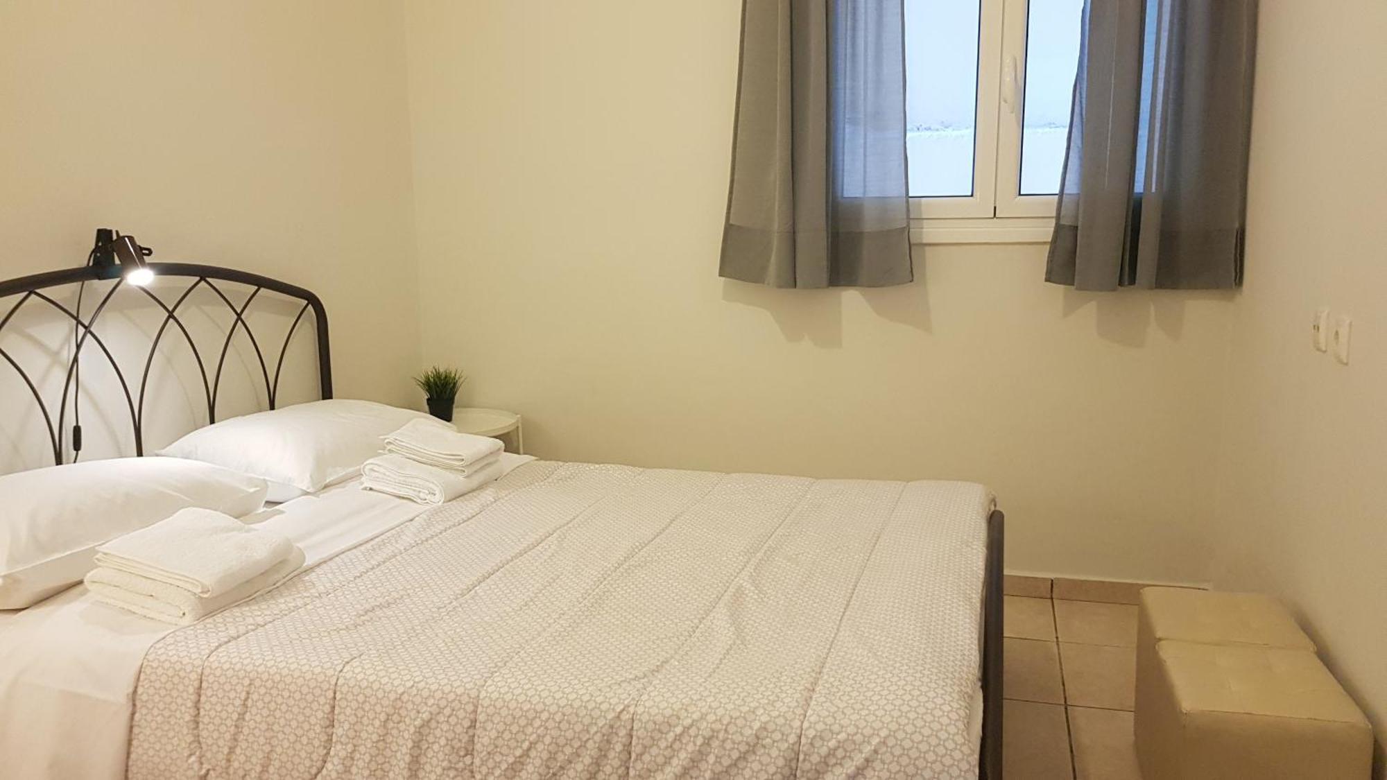 A Great Stay At A Comfortable Large Apartment Atena Exterior foto
