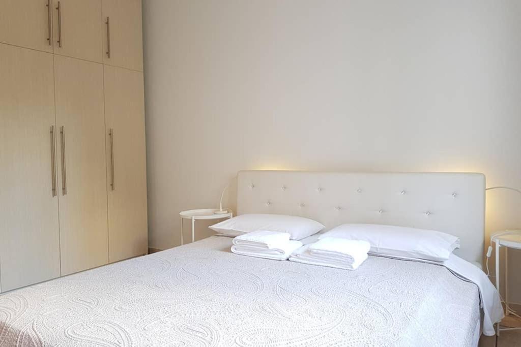 A Great Stay At A Comfortable Large Apartment Atena Exterior foto